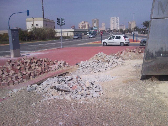 Los socialistas suspenden al ayuntamiento de Cartagena por la pésima situación de La Manga - 2, Foto 2