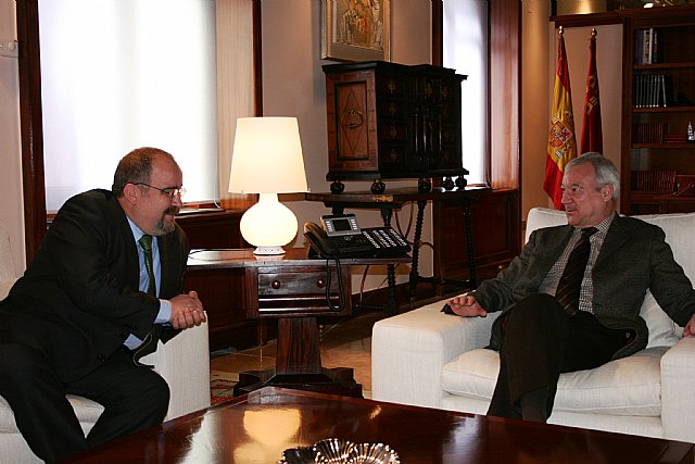 Valcárcel recibe a la junta directiva del Ilustre Colegio de Abogados de Cartagena - 2, Foto 2