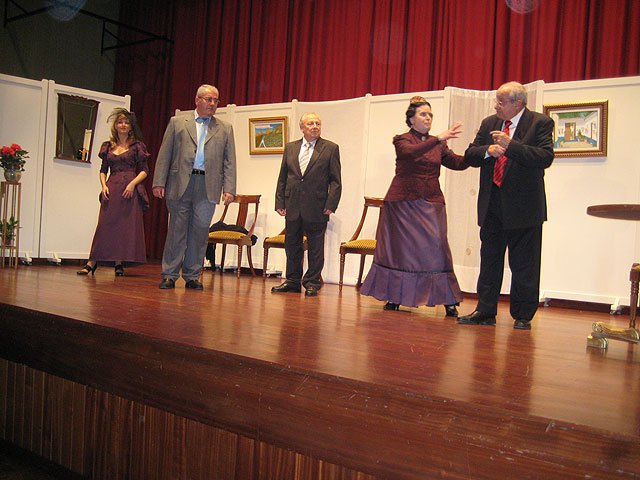 Theatre of solidarity for the benefit of the partnership D'Genes, Foto 3