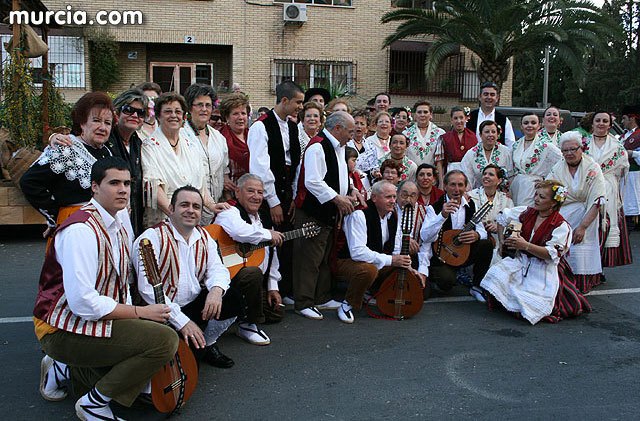 El Grupo Folclórico Santiago y el Coro Santa Cecilia representarán mañana a Totana en el Bando de la Huerta de Murcia, Foto 1