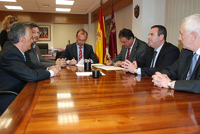 Empresa apoya la profesionalización de la gestión de los polígonos industriales de la Región de Murcia - 1, Foto 1