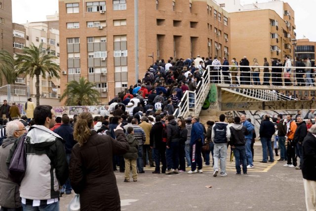 La Policía Local recomienda ir el domingo andando al Cartagonova - 1, Foto 1