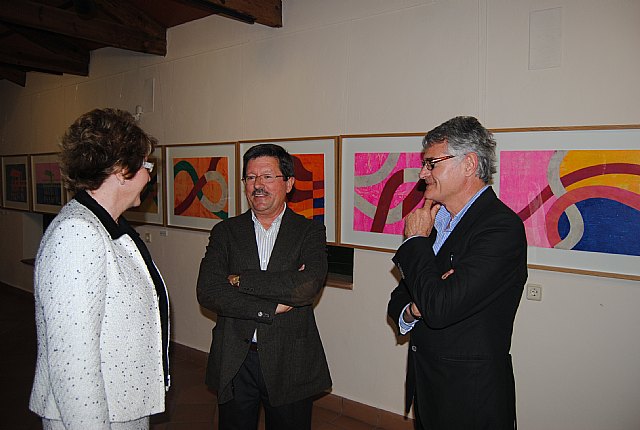 El pintor Mariano Albaladejo lleva sus poblados volumétricos y collages al museo de San Javier - 1, Foto 1