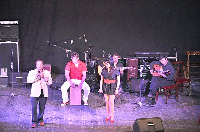Gran acogida de la I Gala de la Copla celebrada en el Teatro Lope de Vega de Mula - 1, Foto 1