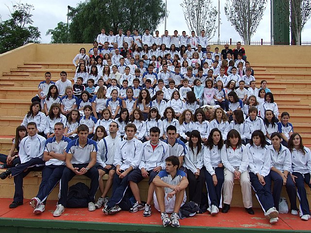 La jornada de la Liga de Natación celebrada el pasado sábado en la piscina del Complejo Europa tuvo la participación  300 nadadores - 1, Foto 1