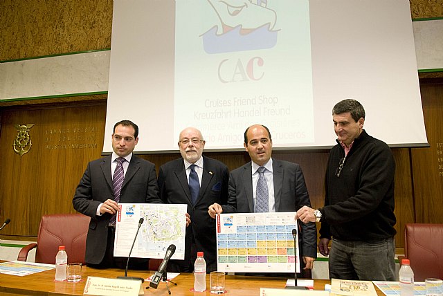 38 comercios de la ciudad dispuestos a atender a los 100.000 cruceristas de este año - 1, Foto 1