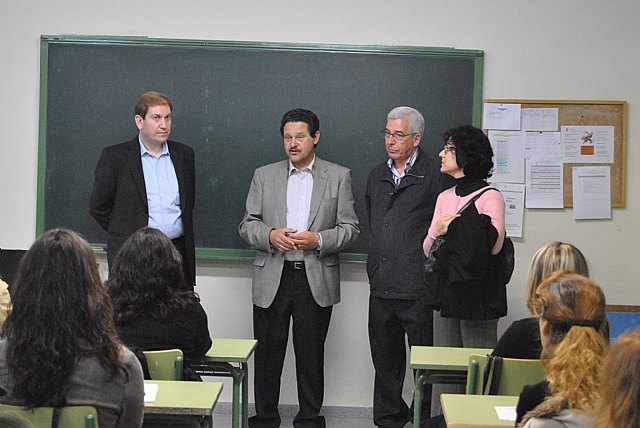 La Universidad Popular supera sus expectativas - 1, Foto 1