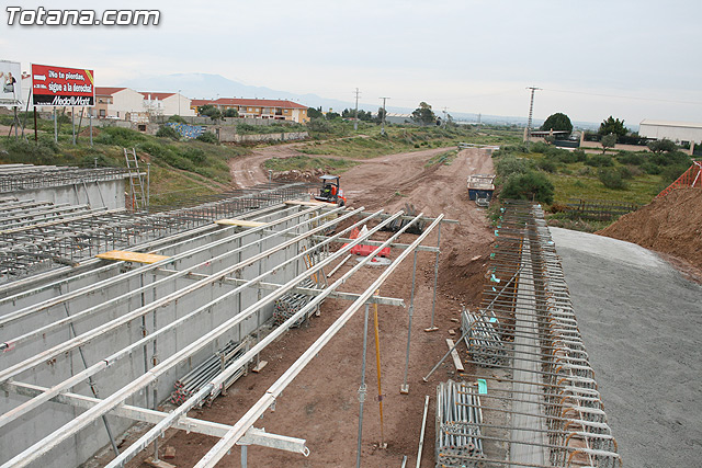Autoridades municipales visitan las obras de la redonda de “La Kabuki”, en la Avenida Juan Carlos I - 7