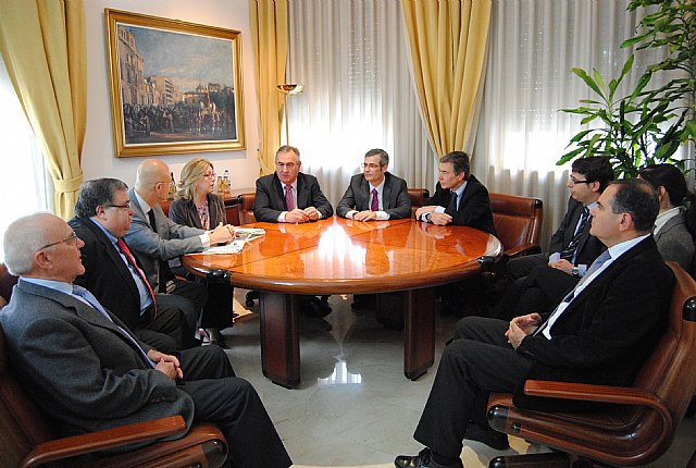 González Tovar, informado sobre la implantación - 1, Foto 1