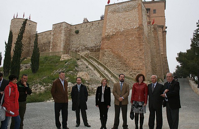 Restauradas las laderas del Castillo de Caravaca con una inversión de 231.000 euros - 1, Foto 1