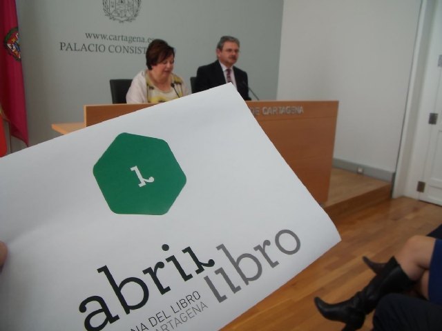 Las bibliotecas salen a la calle con Abrir Libro - 1, Foto 1