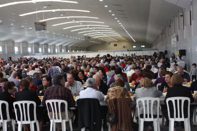 Más de 2.000 personas Celebran la X Paella Solidaria de Manos Unidas en Torre-Pacheco - 2, Foto 2