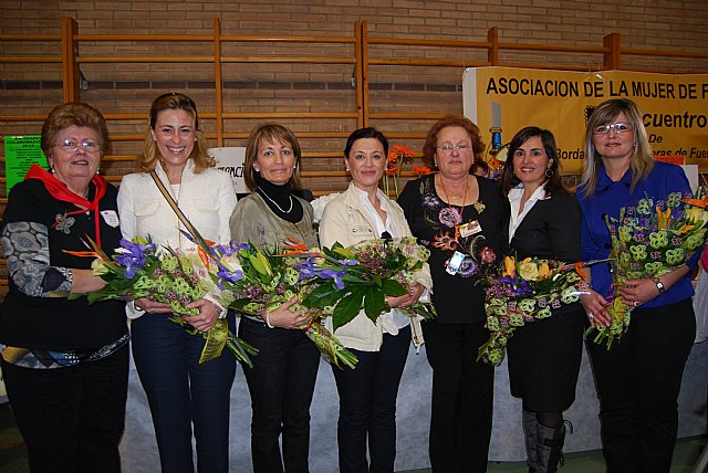 Más de mil mujeres muestran sus habilidades artesanales en el Pabellón de Deportes de Fuente Álamo - 1, Foto 1