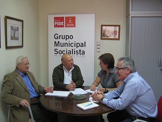 El PSOE denuncia la falta de atención de Cámara a los mayores - 1, Foto 1