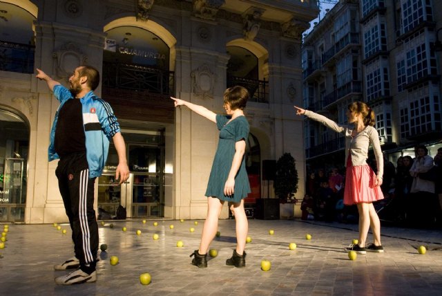 Dani Pannullo clausuró Mudanzas 2010 - 1, Foto 1