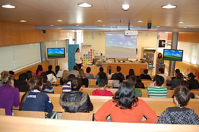 CEEIM usa recetas de cocina de Firo Vázquez para acercar la tecnología a los jóvenes para despertar su vocación emprendedora - 2, Foto 2