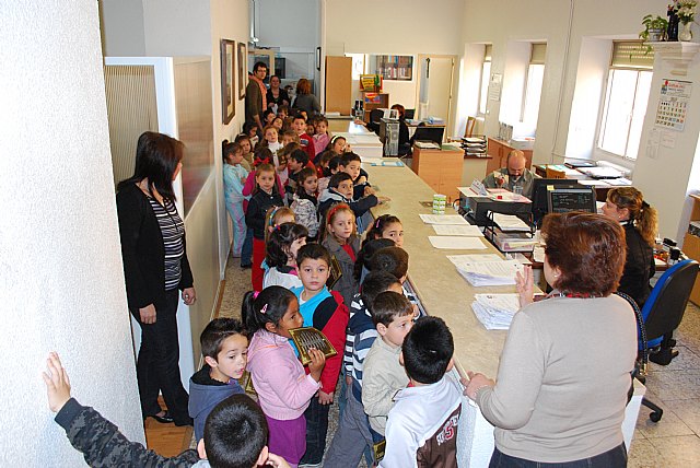 Escolares del colegio Juan XXIII visitan el Ayuntamiento de Abarán - 3, Foto 3