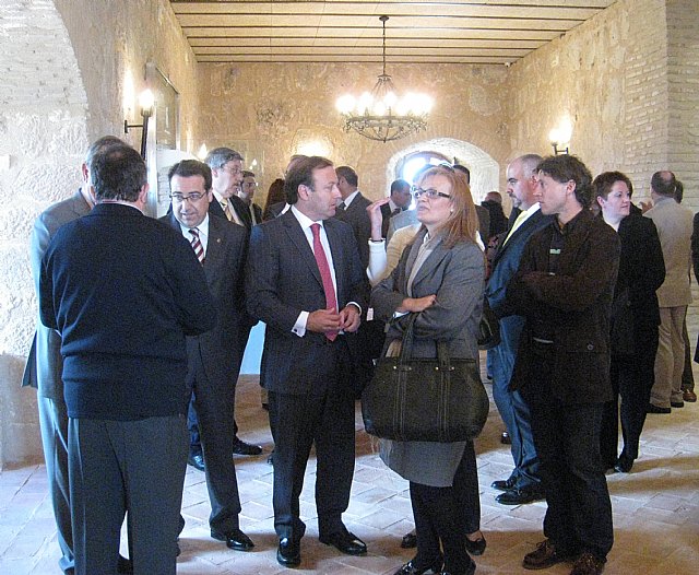 La Comunidad invierte casi 200.000 euros en el acondicionamiento del Castillo de Jumilla - 1, Foto 1