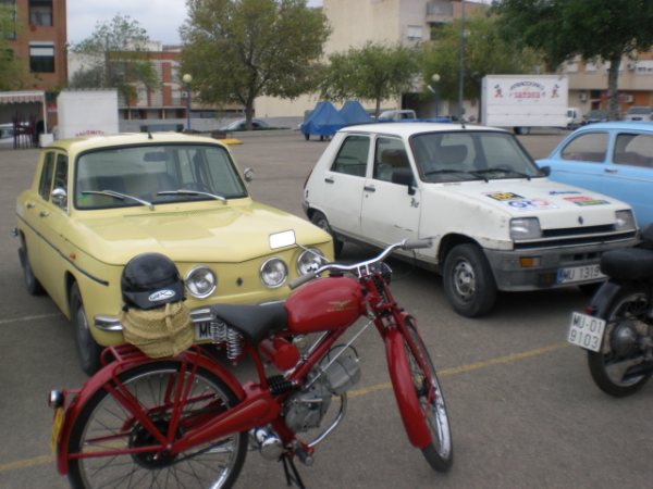 La Asociacin Vehculos Clsicos de Totana asiste a la fiesta rociera de Totana - 4