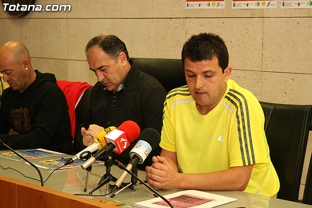 Ms de 1.000 alumnos de los centros educativos de Totana participarn en la 