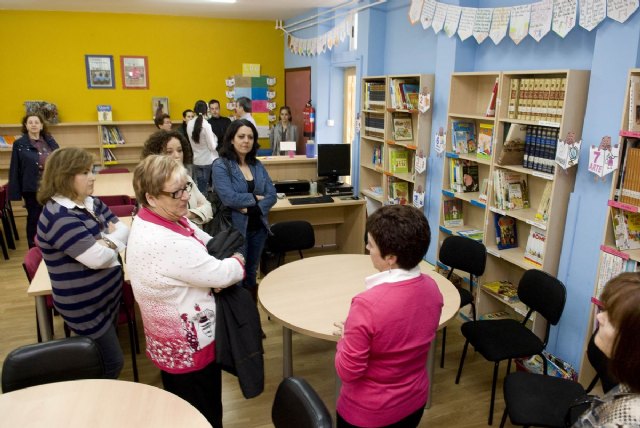 Los alumnos del Antonio Ulloa estrenan biblioteca - 2, Foto 2