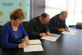 Ayuntamiento y Cáritas firman un convenio para mejorar la ayuda social en el municipio