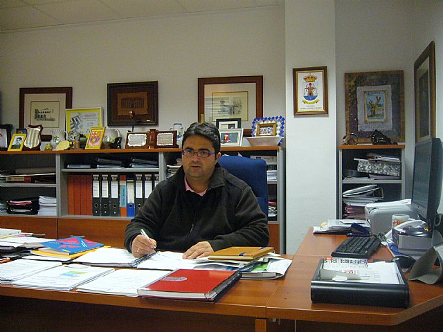 El curso Planifica, desarrolla y evalúa tus propias actividades pretende iniciar los participantes a la elaboración de proyectos sociales dentro del contexto asociativos, Foto 1