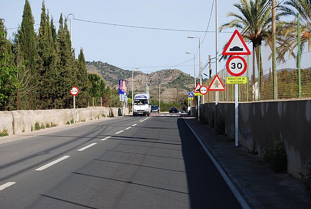 Carreras acomete obras en el vial de subida a La Santa para evitar los puntos negros, Foto 3