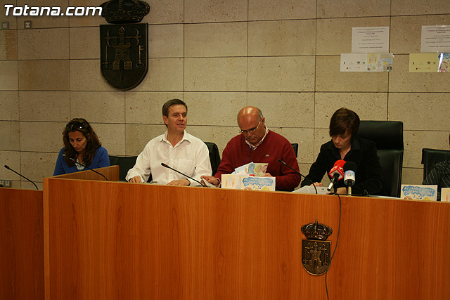 Presentan la publicacin de los libros correspondientes a los cuentos ganadores del 