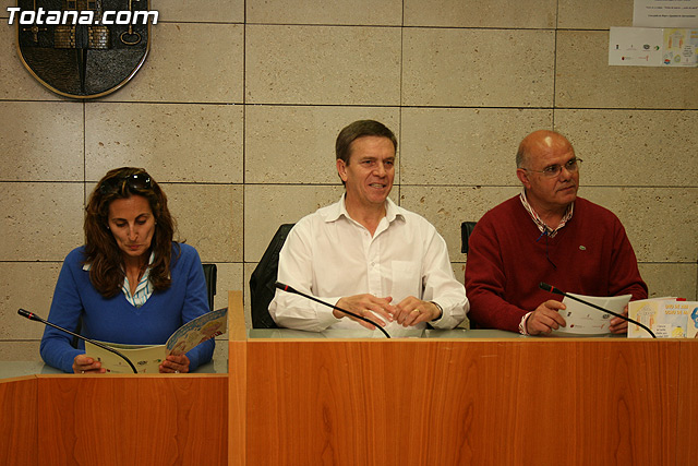 Presentan la publicacin de los libros correspondientes a los cuentos ganadores del 