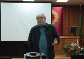 El alpinista Miguel ngel Garca Gallego ha ofrecido una conferencia sobre Ecuador y las Islas Galpago