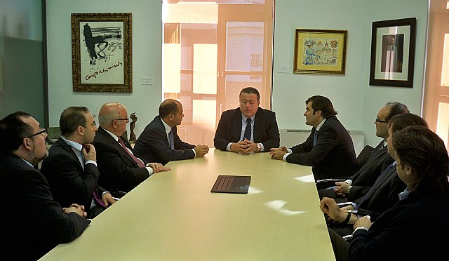 El Alcalde se entrevista con la nueva junta directiva de la Cámara de Comercio de Cartagena - 1, Foto 1