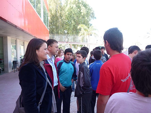 María Dolores Sánchez clausura la I Semana de las Artes y las Letras del IES El Carmen - 3, Foto 3