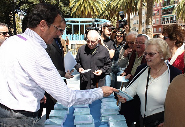 Los jardines se transforman esta primavera en escenarios idóneos para leer y disfrutar de cuentacuentos - 2, Foto 2