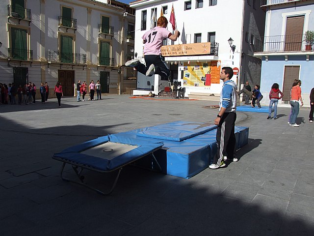 Blanca manifiesta su amor por el libro - 1, Foto 1