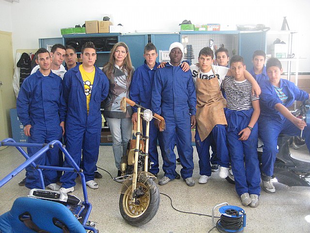 Nuevas herramientas para prevenir el absentismo escolar - 1, Foto 1