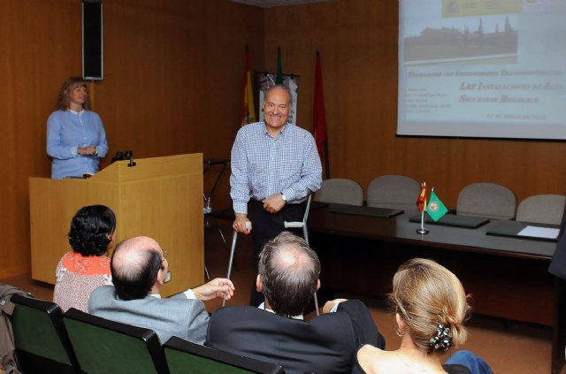 El doctor honoris causa Sánchez-Vizcaíno participó en el seminario de la Facultad de Veterinaria - 1, Foto 1