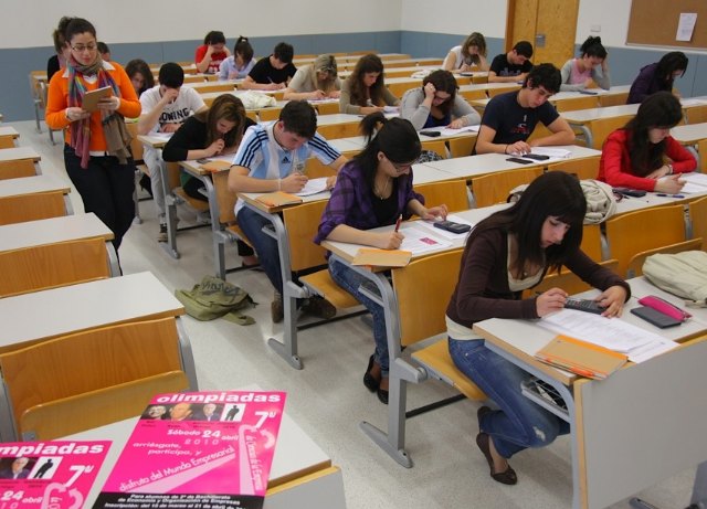 VII Olimpiada de la Empresa en la Universidad Politécnica - 1, Foto 1