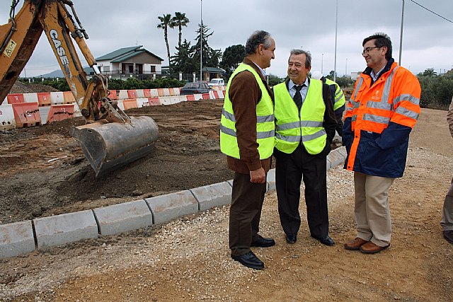 La Comunidad inicia este año la construcción de diez rotondas que mejorarán la seguridad vial en la Región de Murcia - 1, Foto 1