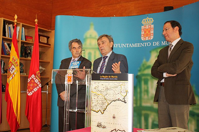 Una nueva publicación de la CAM aborda la historia de Murcia desde su fundación hasta la elaboración del discurso murciano con las autonomías - 2, Foto 2