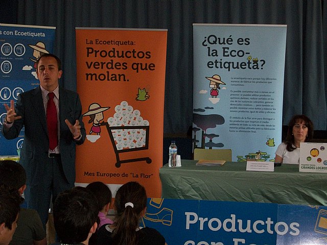 Agricultura inicia una campaña de concienciación sobre consumo responsable entre los escolares de la Región - 1, Foto 1