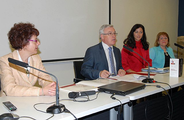 La Universidad de Murcia colaborará  con Casa Sefarad para difundir la cultura israelí  en la Región - 2, Foto 2