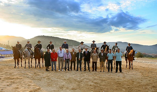 II concurso nacional doma vaquera - 1, Foto 1