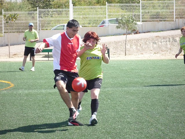 The student athletes Occupational Center "Jos Moya" participate in the Regional Championship Football 7, Foto 3