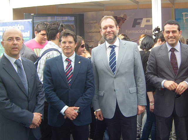La Comunidad apuesta por la Formación Profesional en el Expo-Estudio de Lorca - 1, Foto 1