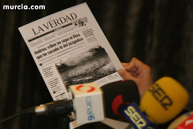 Rueda de prensa del alcalde de Totana y su abogada - 21