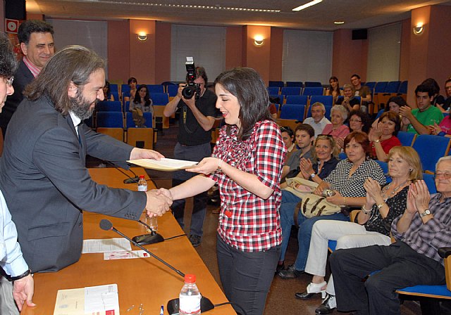 Entregan los premios de poesía y relato breve de las fiestas de Letras - 2, Foto 2