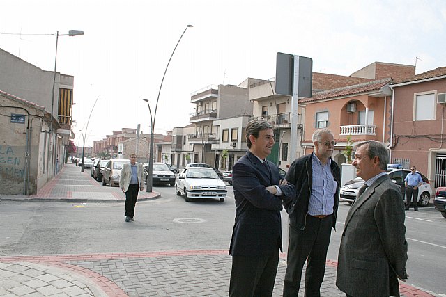 Finalizan las obras de mejora de la seguridad vial en el centro urbano de Alguazas - 1, Foto 1