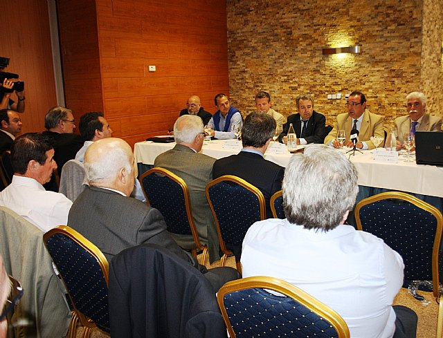 Cerdá  aboga por una gestión adecuada, sostenible y eficaz para garantizar la conservación de los recursos pesqueros - 1, Foto 1