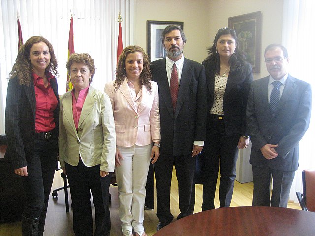 Beatríz Hontoria asume las competencias de Protección Civil, Empleo y Cooperación - 1, Foto 1